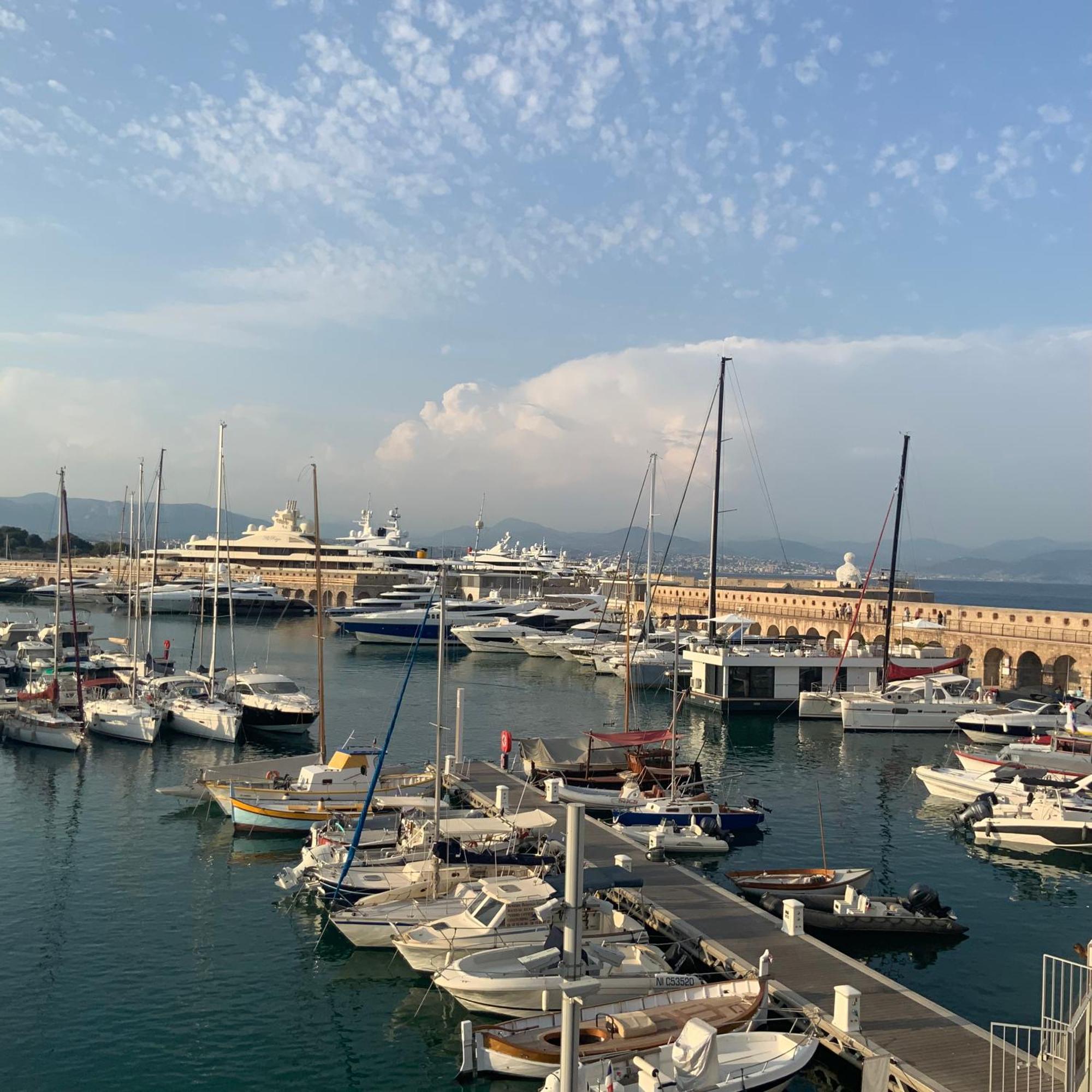 Escapade Antiboise Avec Parking Inclus Hotel Antibes Luaran gambar