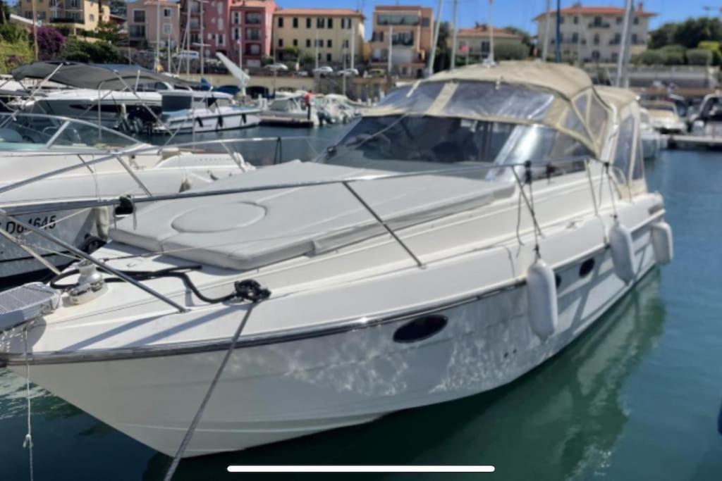 Escapade Antiboise Avec Parking Inclus Hotel Antibes Luaran gambar