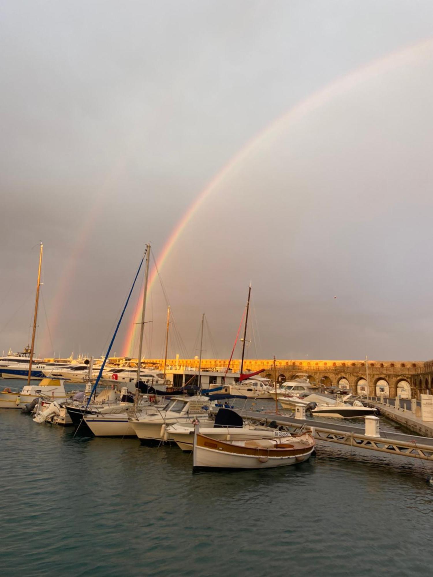 Escapade Antiboise Avec Parking Inclus Hotel Antibes Luaran gambar